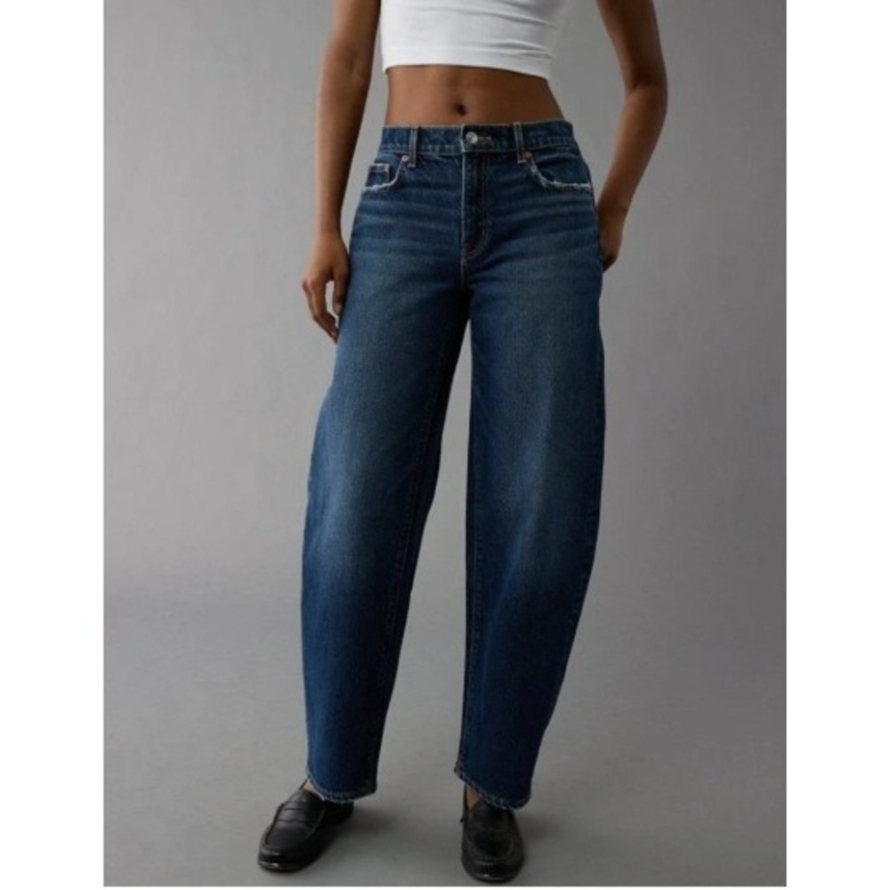 American Eagle Barrel Jeans Dark Wash High Rise Distressed Stretch Denim Size 4